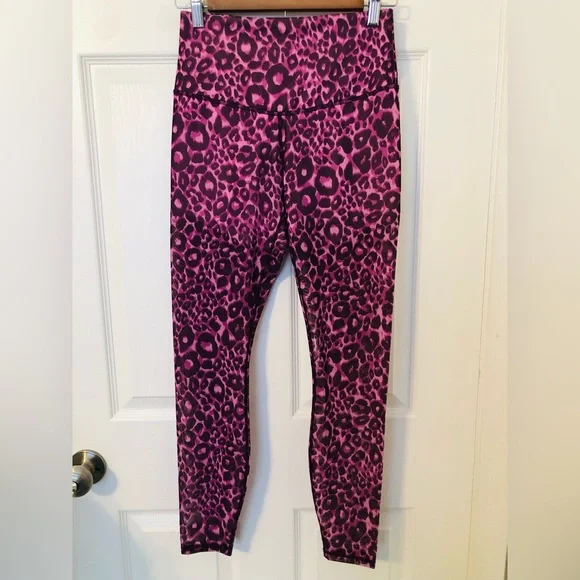 Fabletics high waisted mesh power form legging (XS/2-4) - Picture 2 of 8